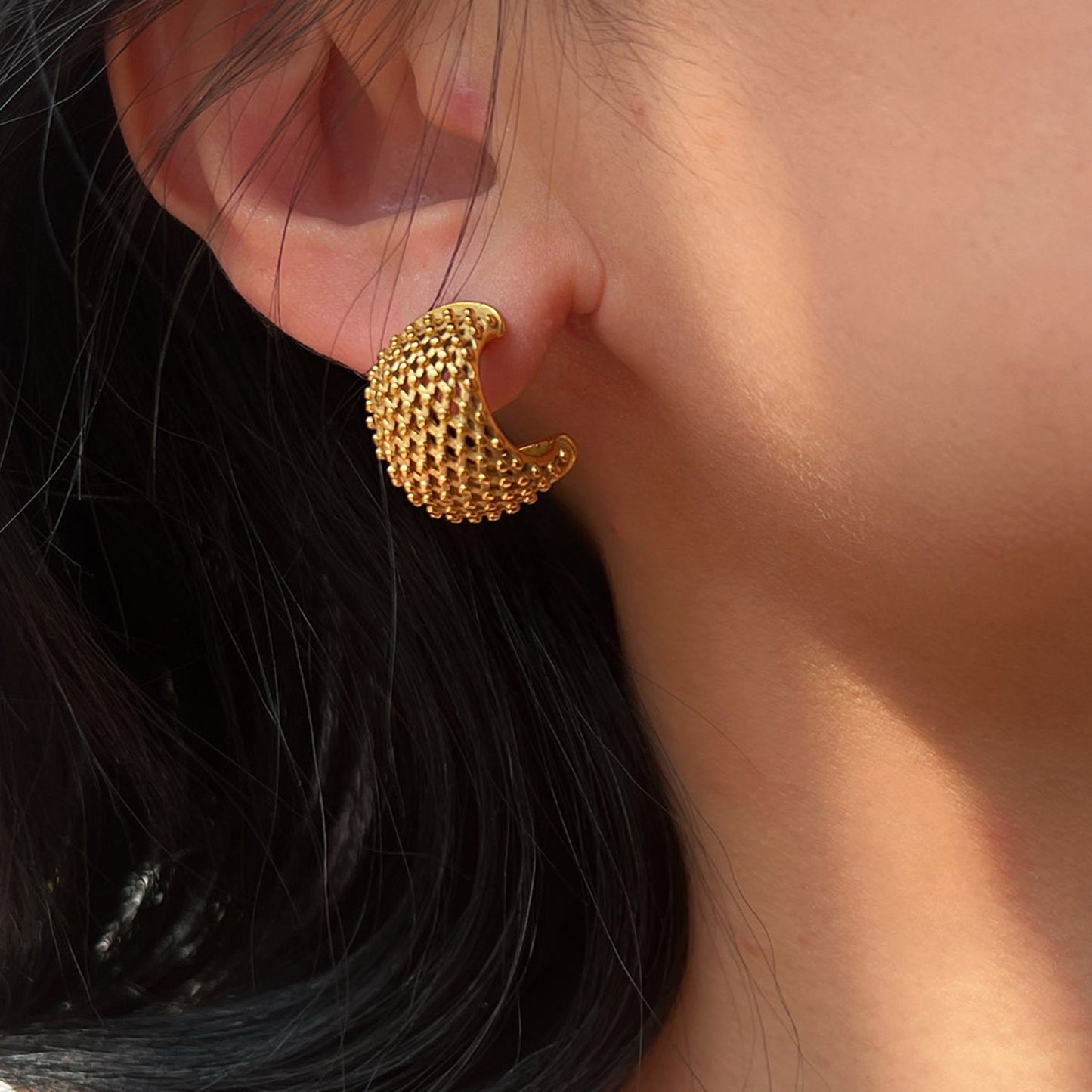 Grid Earrings 18k Gold