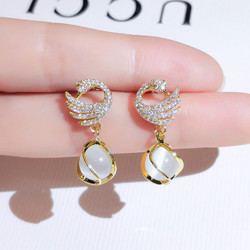 Premium swan earrings