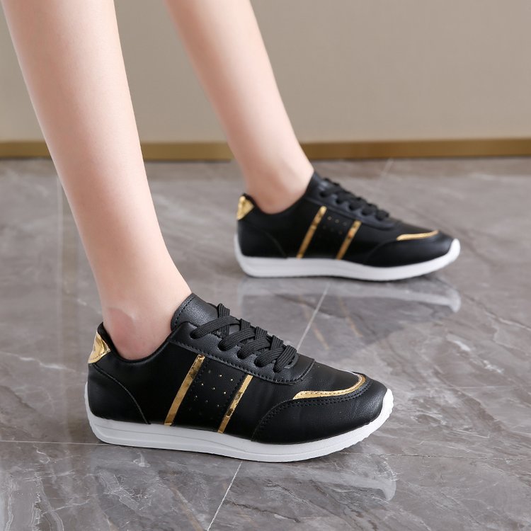 Round head sneakers board shoes