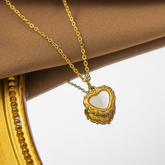 Shell Lace Love Necklace Female