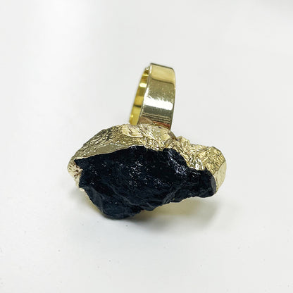 Natural crystal rough stone ring