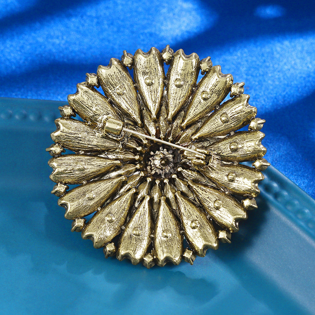 Sunflower Brooch Girl fashion