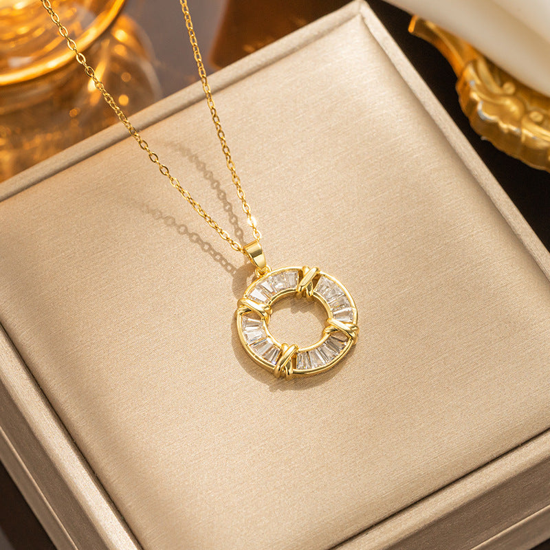 Luxurious Versatile Circle Necklace for Women - Micro-Inlaid Diamond