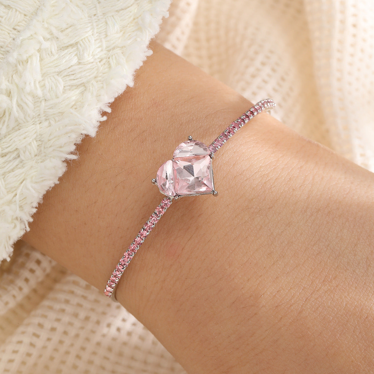 Pink diamond heart zircon bracelet