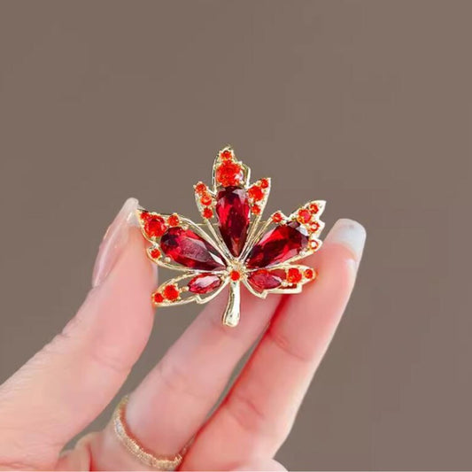 Crystal Maple Leaf Neckpin Pin