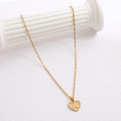 Hot selling heart letter necklace