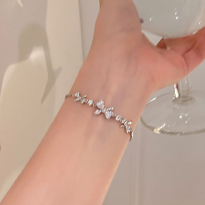 Butterfly Zirconia Push-Pull Bracelet