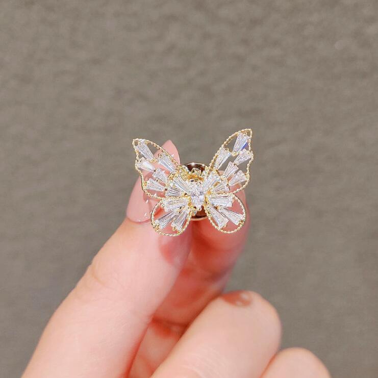 Smart Butterfly Hollow Zirconia Brooch