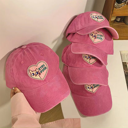 Gorra de pico de pato con gato en forma de corazón 