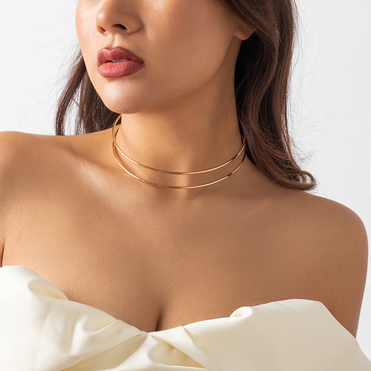 Open line geometric neck ring necklace