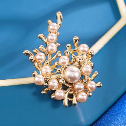 Pearl Irregular Brooch