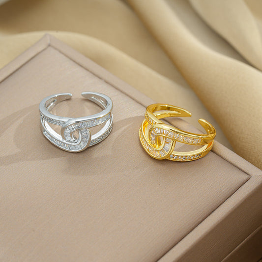 Double C Diamond Ring, Fashionable Luxury, Simple and Versatile