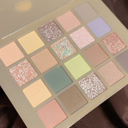 Macaron 20-Color Eyeshadow Palette