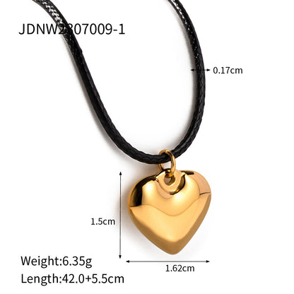 Rope Chain Heart Pendant Necklace