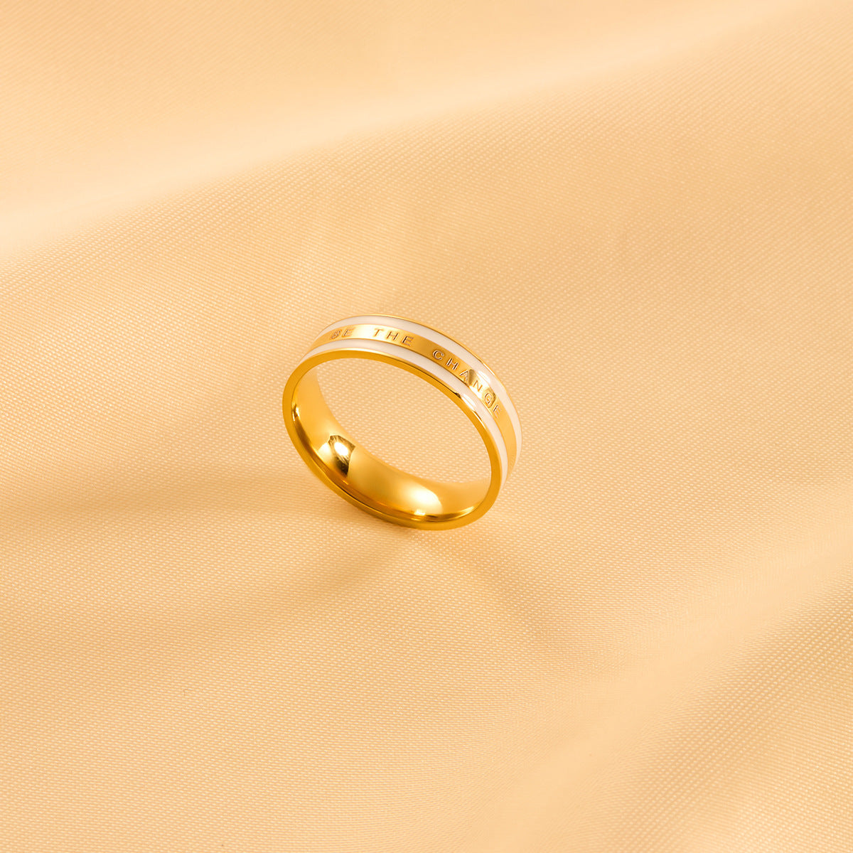 Wide ring in 18K rose gold