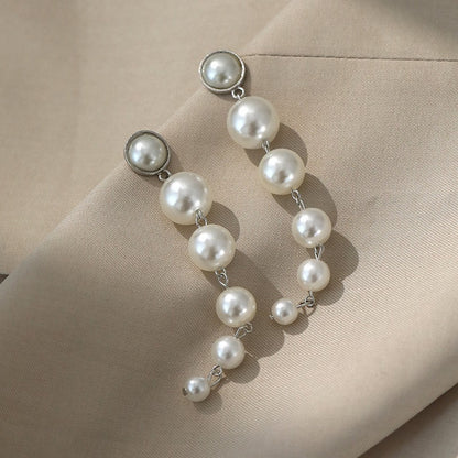 Pearl long earrings