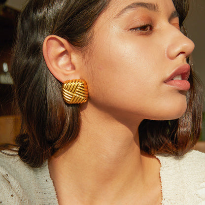 Knitted texture earrings