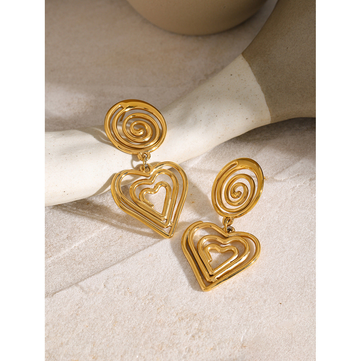 Threaded Circle Heart Pendant Earrings