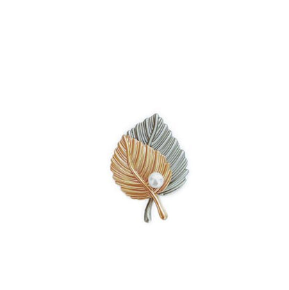 Maple Leaf Brooch High-end Pearl