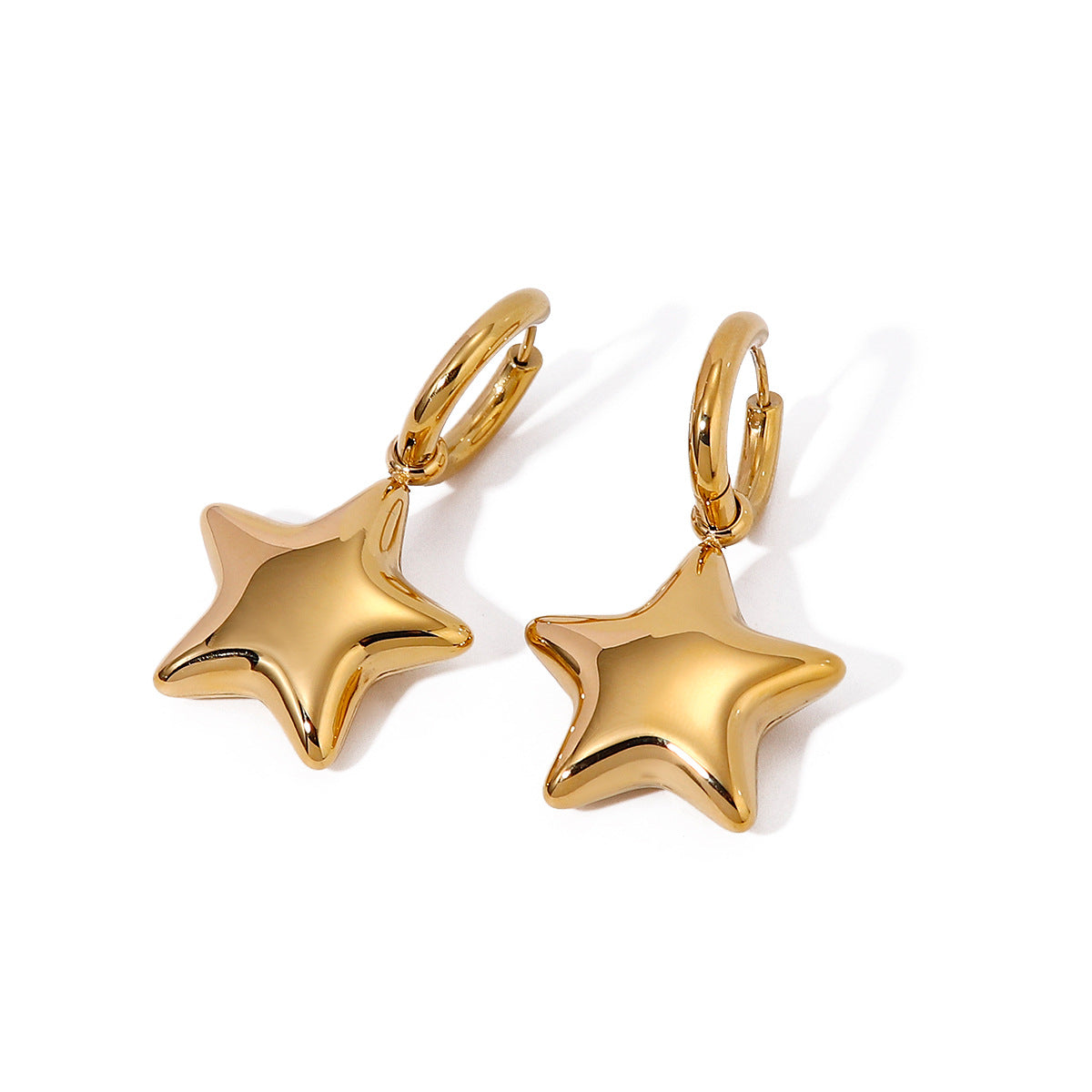 Three-dimensional five-pointed star earrings