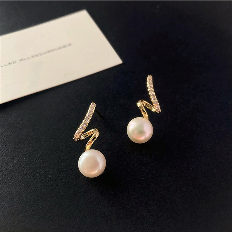 New Twisted Diamond Pearl Earrings