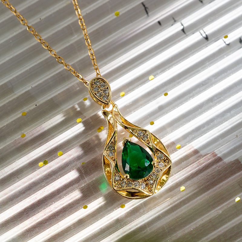 Emerald zircon titanium steel necklace