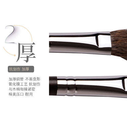 Black Sandalwood H38 Angled Contour Brush