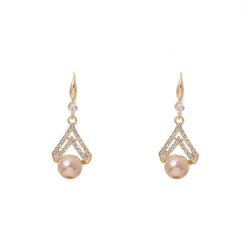 Champagne pearl earrings