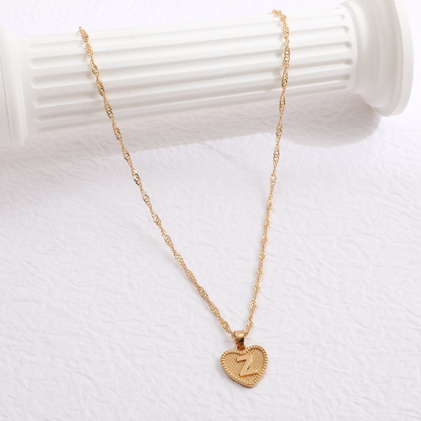 Hot selling heart letter necklace