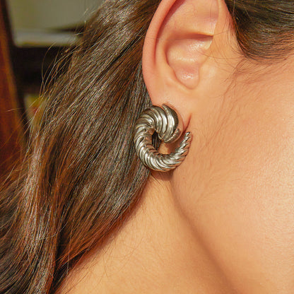 Pendientes de cuerno en espiral 