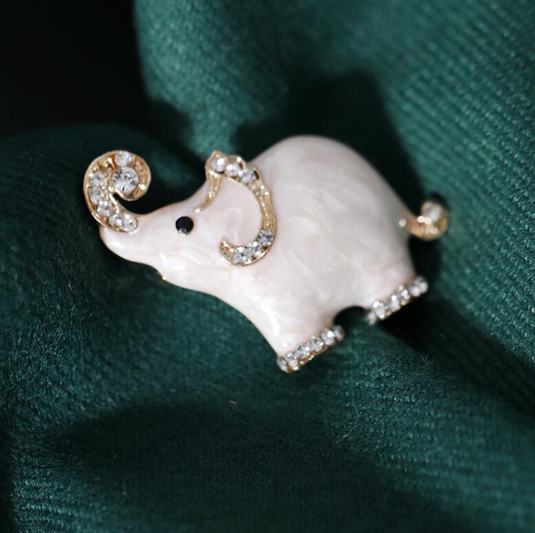 Cute baby elephant brooch