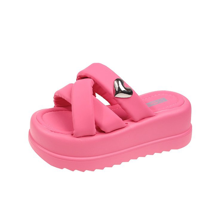 Beach shoes cross word sandals