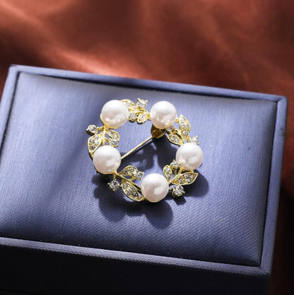 Atmospheric Pearl Accessories Corsage