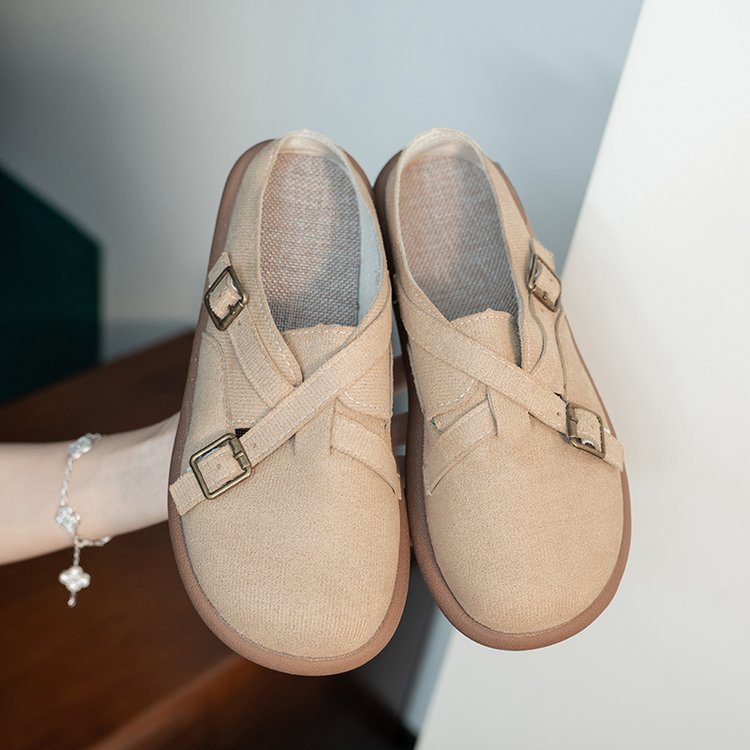 Half slippers with beef tendon sole