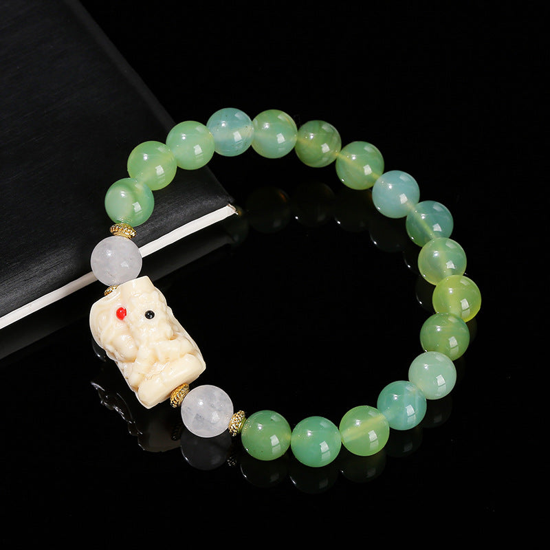 Apple green agate round bead bracelet.