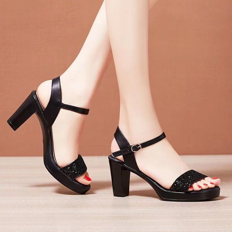 Straight buckle heeled sandals