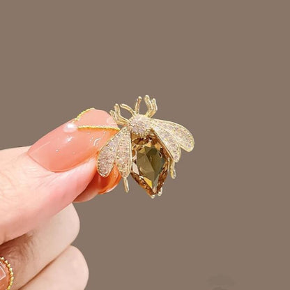 Bee Brooch Girl