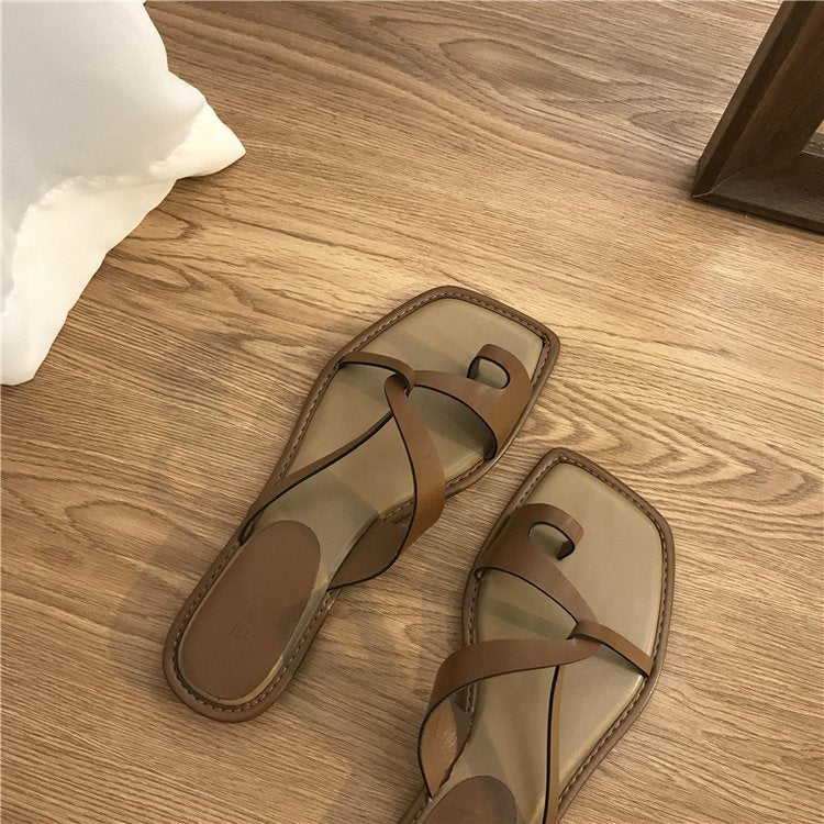 Women's summer slippers