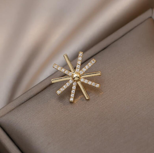 Mangxing Snowflake Brooch