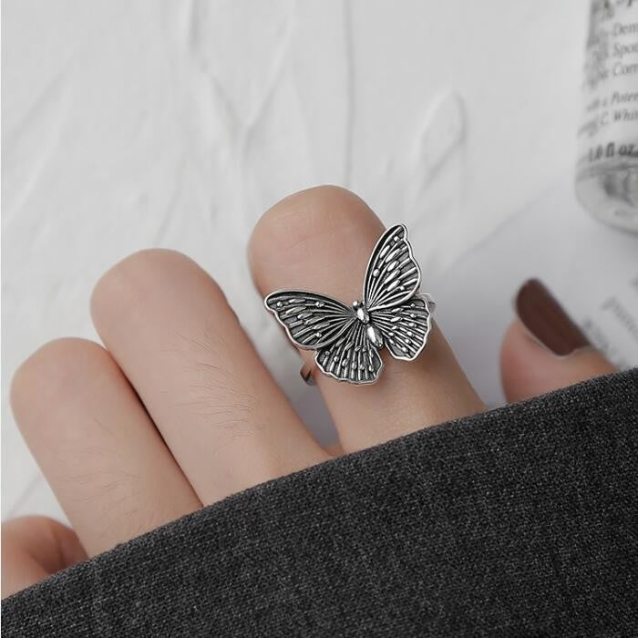 Hollow butterfly ring