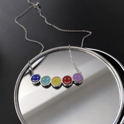 Color mini smiley face necklace