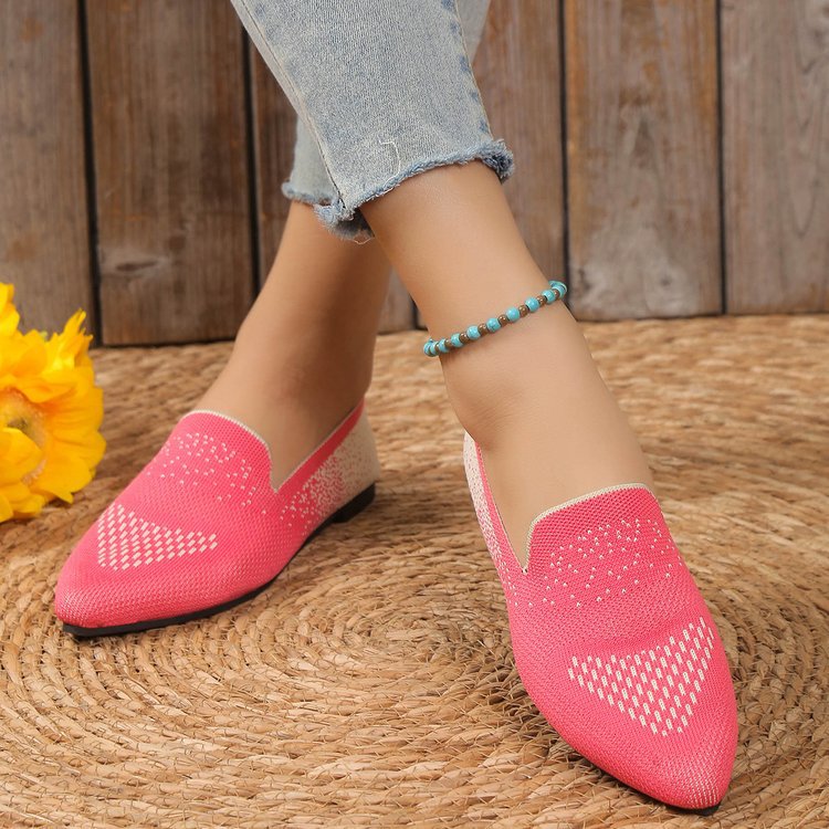 Flying knitted pink large size shoes