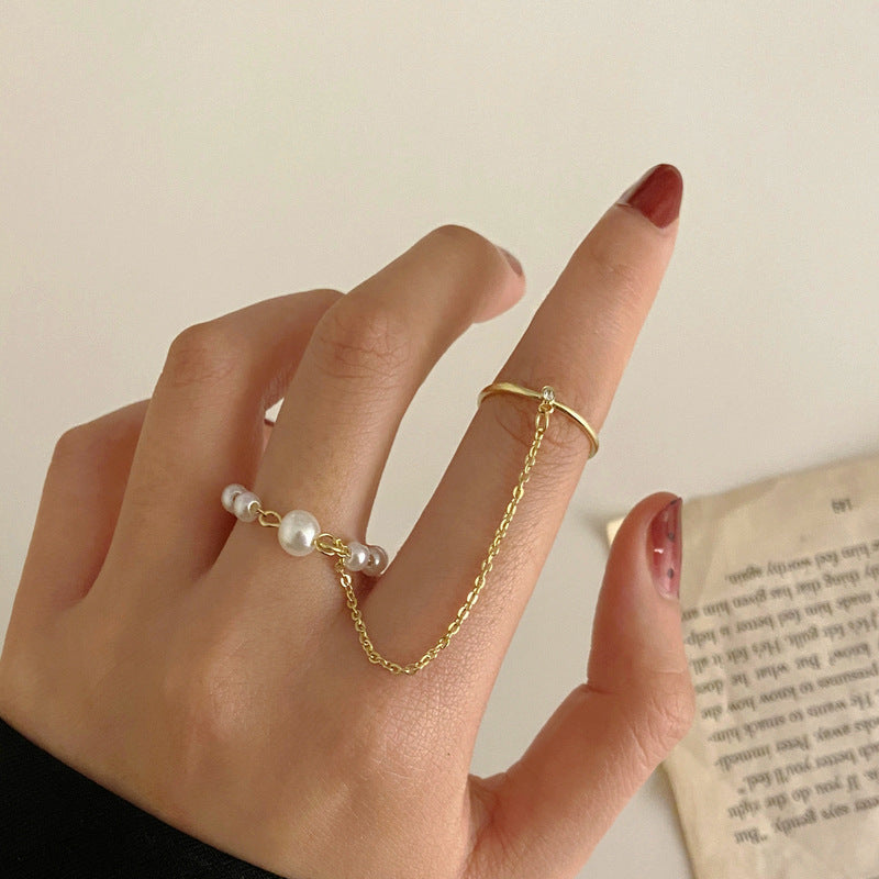 Vintage One-Piece Pearl Ring