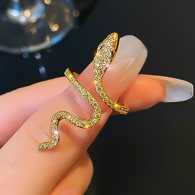 Zirconia Wrapped Snake Ring