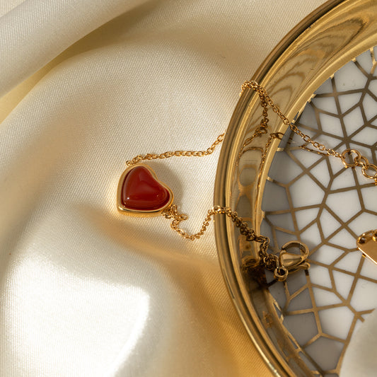 Red agate heart bracelet