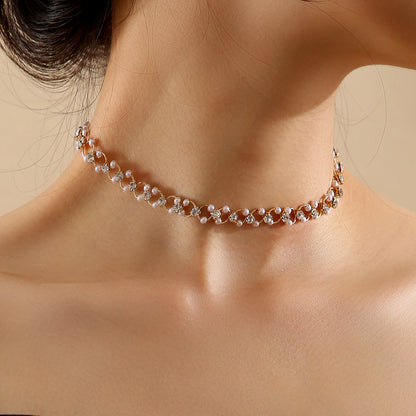 Pearl clavicle necklace with full diamonds