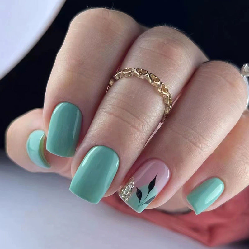 Medium-Length Green Leaf Fake Nails