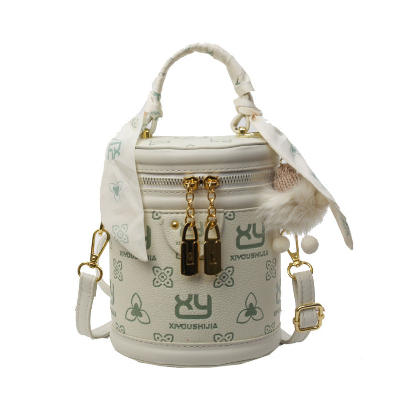 Popular bucket bag