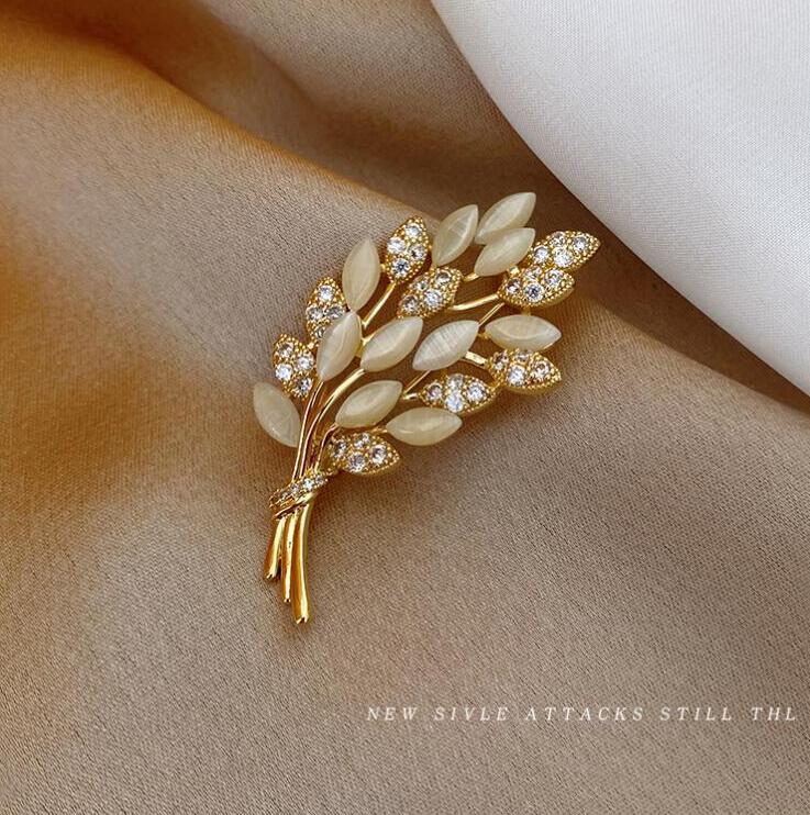 Opal flash diamond wheat ear brooch female