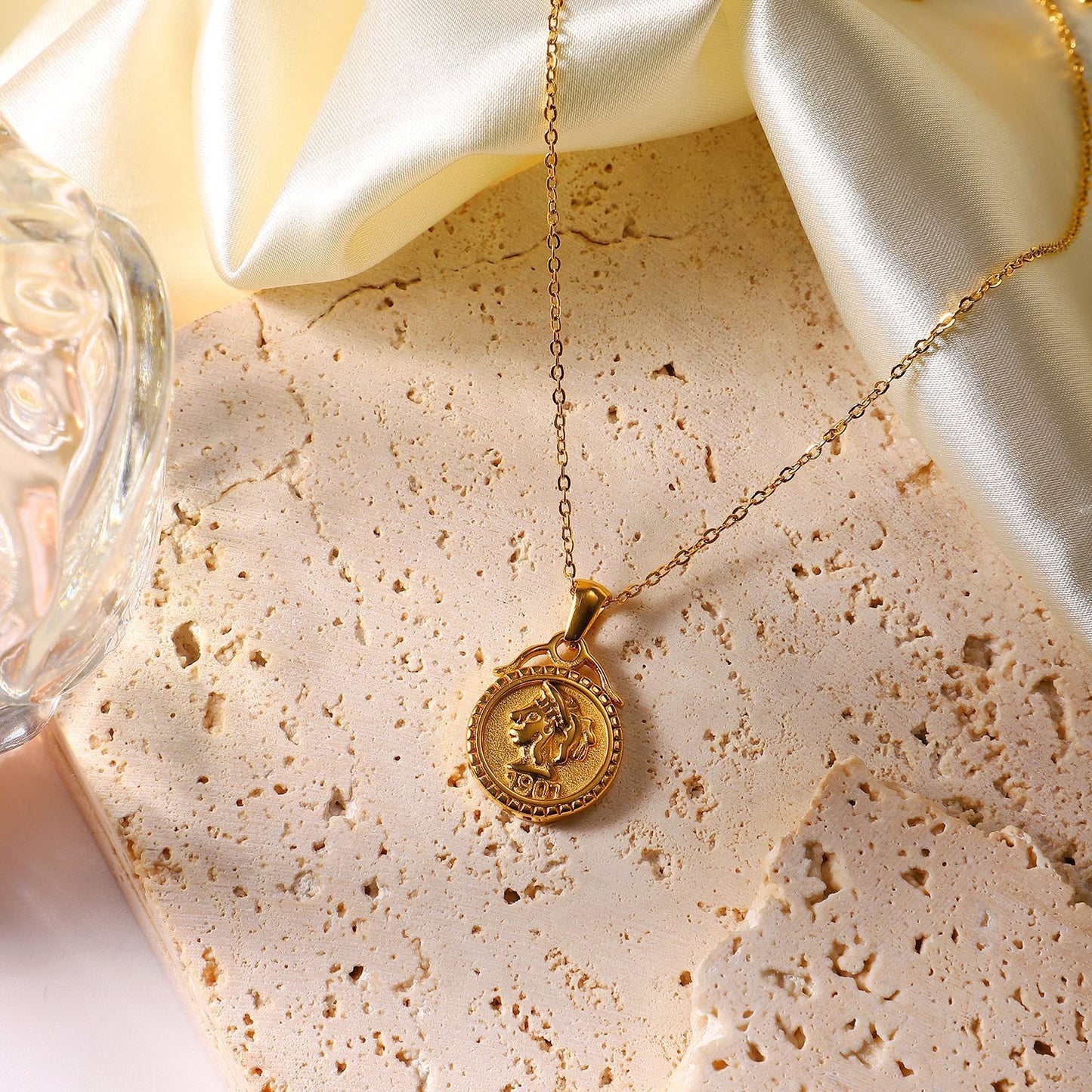 Queen's Head Coin Pendant Necklace